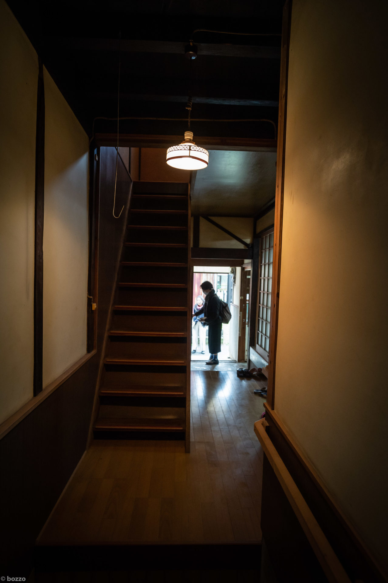 土間の上に被さっていた廊下